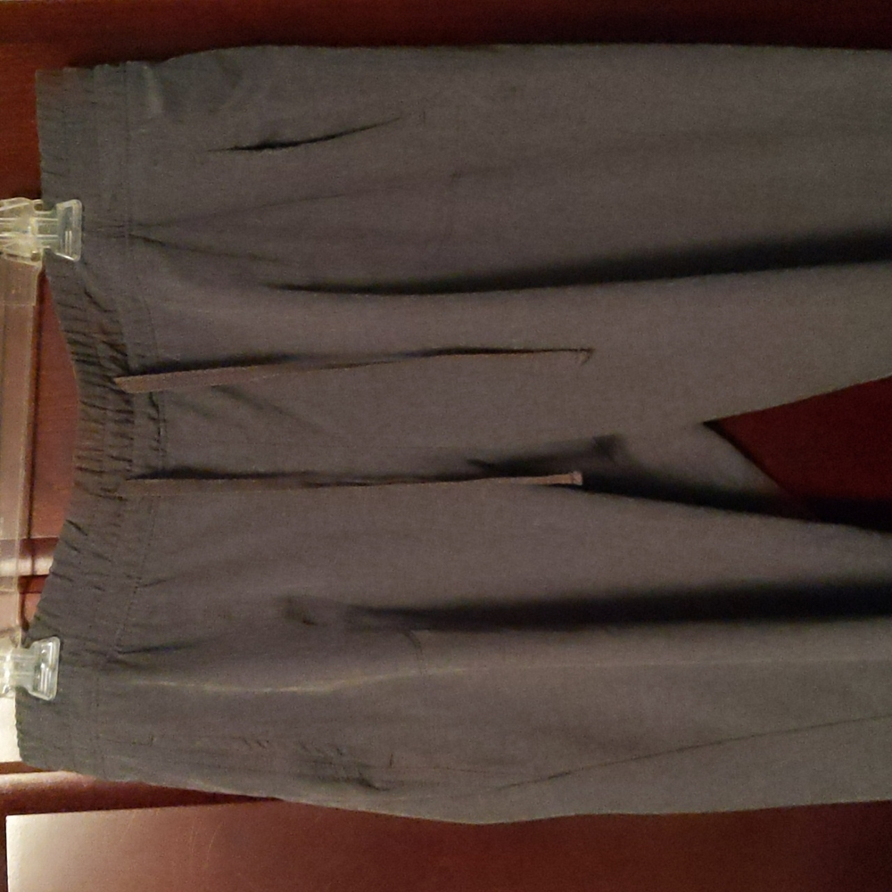 Lee active performance capri style pants women's 16 gray